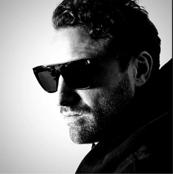 Meet your Posher, Eric - Picture 1 of 1